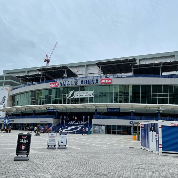 Meet your Posher, Dan - Picture 5 of 7